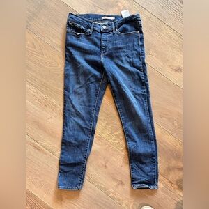 Levi’s skinny shaping Blue Jeans